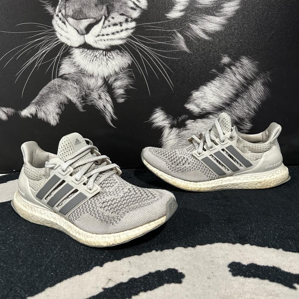 Adidas UltraBoost 1.0 IE8976 Athletic Sneaker Mens 6.5 Gray Knit Sports Training